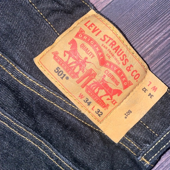 NEW 501 Levis Jeans - Picture 5 of 7